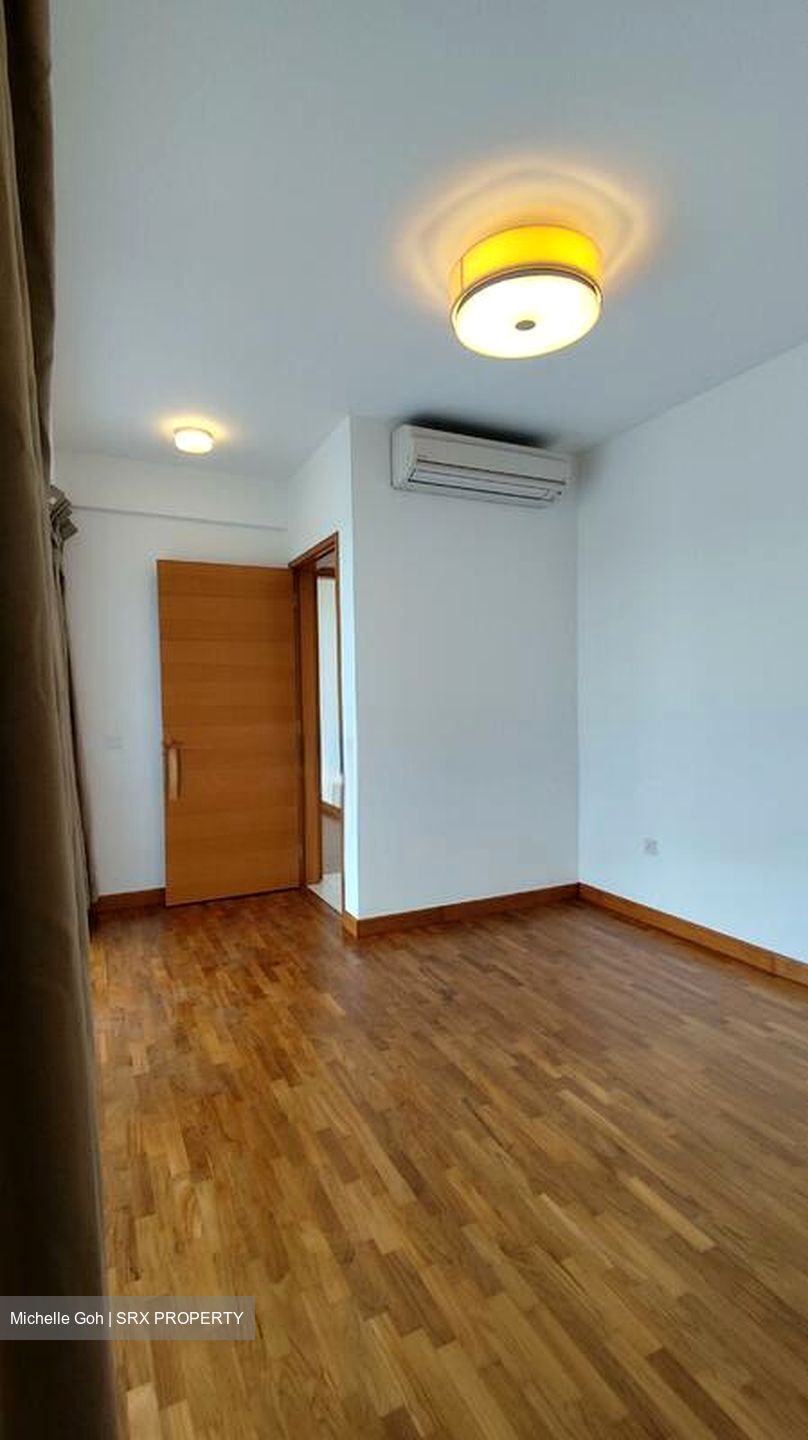 Centro Residences (D20), Condominium #504557611